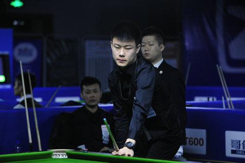 现代足球对 现代足球对